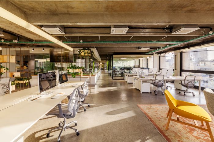 <a href=http://www.cemefempresas.com target=_blank class=infotextkey>办公室装修</a>