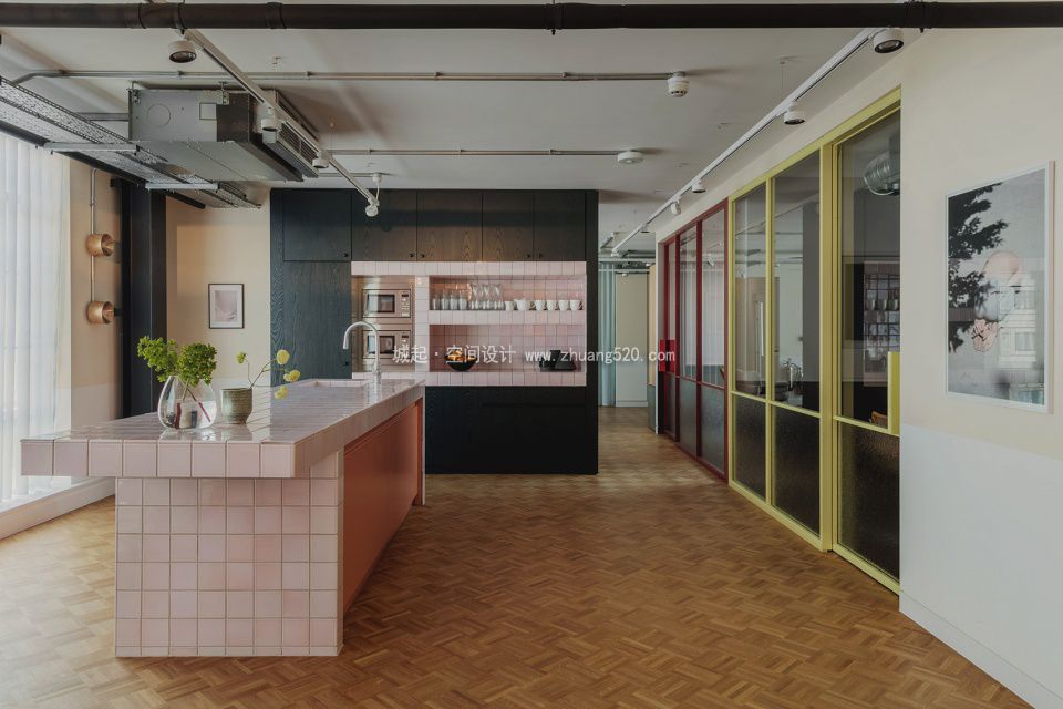 <a href=http://www.cemefempresas.com target=_blank class=infotextkey>办公室装修</a>流程