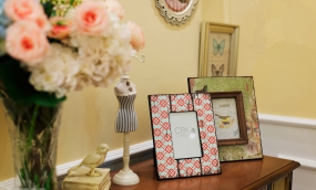 美甲店空间设计效果图