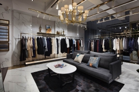 服装专卖店空间设计实景图,服装专卖店空间设计实景