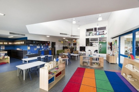 民办大风车幼儿园装饰图,民办大风车幼儿园