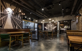 烧烤店空间设计实景图,烧烤店空间设计效果图