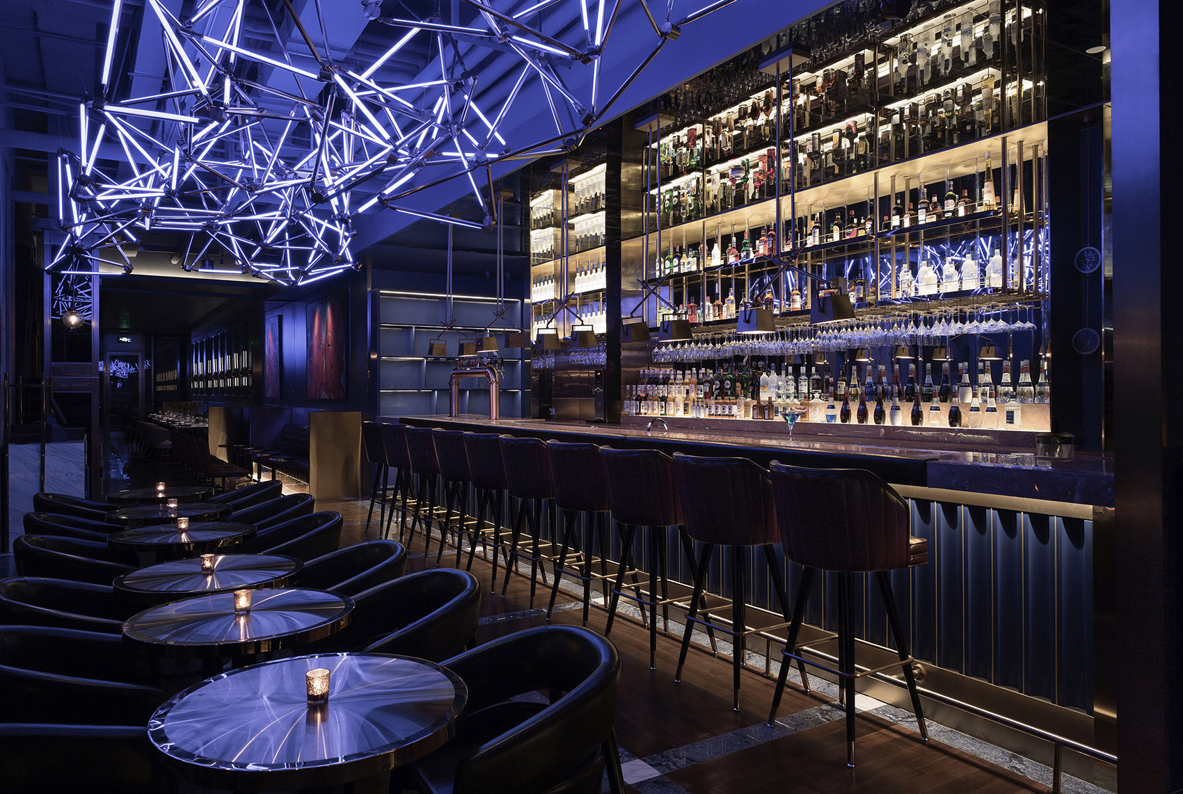 茶餐厅装饰案例图,茶餐厅空间设计效果图