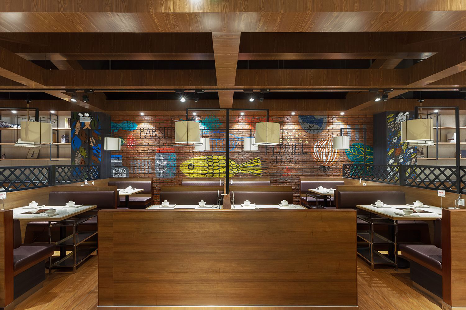 火锅店店面空间设计案例图,火锅店店面空间设计布局图