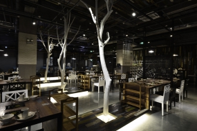 火锅店空间设计实景图