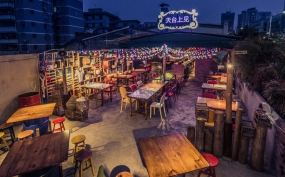 烧烤店空间设计图片,烧烤店空间设计图