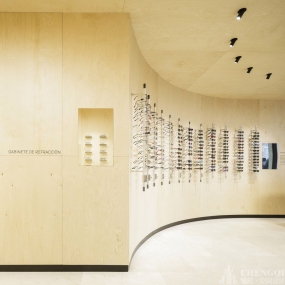 眼镜店装修设计高清图,眼镜店装修设计图片