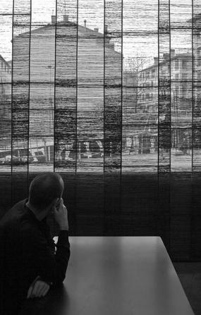 loft风格咖啡厅吊顶装修效果图欣赏