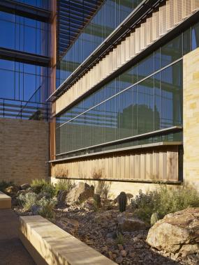 简单装饰实验室