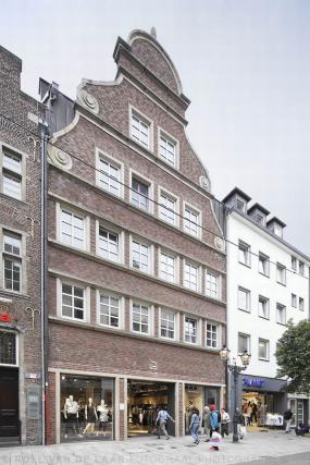 服装店装修装饰风格