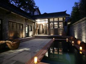 室内现代健身房效果图