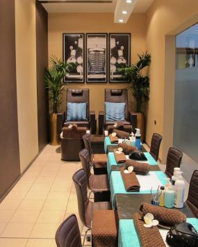 美甲店室内装饰装修设计效果图片欣赏