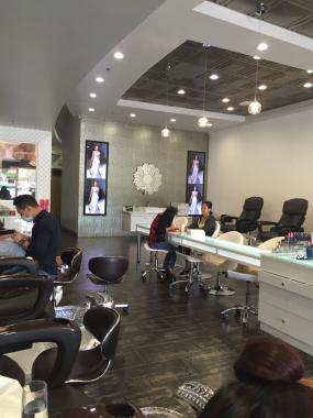 美甲店面装修效果图