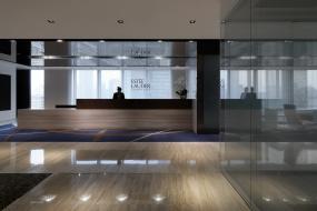 高档办公室前台装修图片