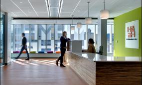 办公室前台水晶灯吊顶设计图