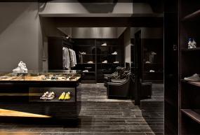 正装服装店室内装修设计效果图片