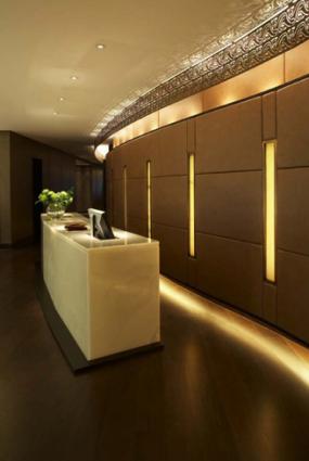 美容店面前台装修效果图片