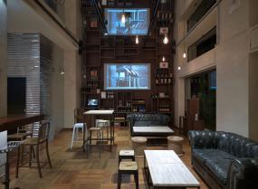 loft钢结构咖啡厅装修效果图