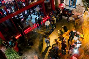 欧式风格酒吧效果图