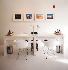 美甲店橱窗设计装修效果图片