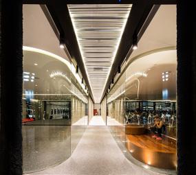 健身房室内吊灯装修效果图片欣赏