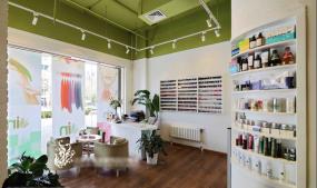 高档美甲店室内墙砖墙面装修效果图片2018