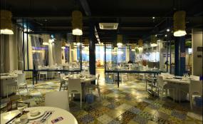 高档火锅店门面包间背景墙设计装修效果图片