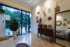 小美甲店条纹壁纸装修效果图