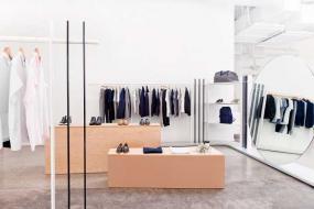 普通男装服装店门头装修效果图片