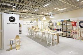 童装店门面橱窗设计装修效果图片欣赏