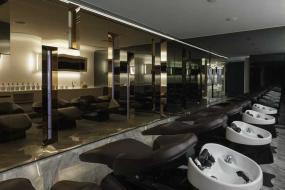 2018普通美发店装修图片大全