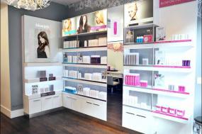 小型美发店镜子装修设计图片