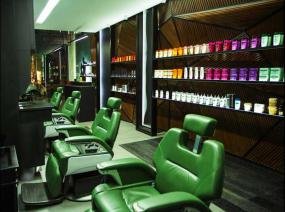 普通美发店设计装修图片