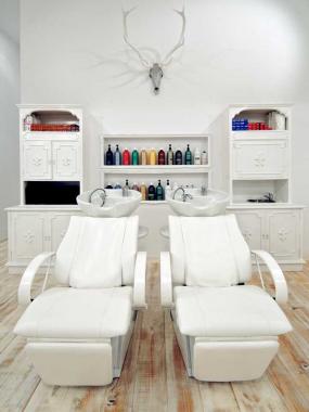 普通美发店装修图片简单室内装饰