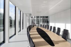 现代时尚简约风格办公室隔断装修图片