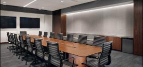 大型办公室石膏板吊顶装修效果图片