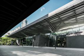 现代办公室风格隔断图片欣赏