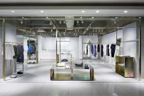 男服装店展示架装修效果图片