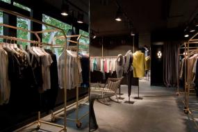 混搭风格女服装店室内设计效果图