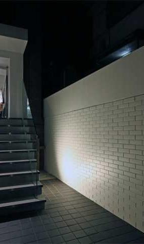 女服装店门头设计装修图