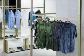 男服装店门头装修效果图片