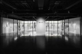 女服装店门头装修图片