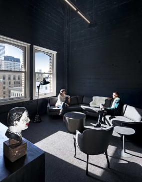 2018最新专业办公室隔断设计案例