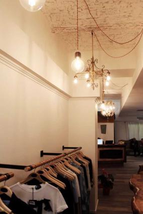 品牌女装服装店装修效果图欣赏