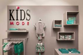 童装店装修设计图片