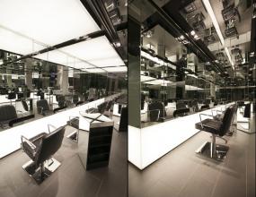 小美发店铺装修