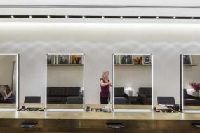 中小型美发店灰色地砖装修效果图片