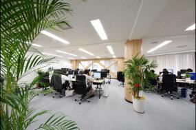 现代简约装修风格工装办公室吊顶效果图