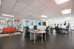 最新办公室室内石材地面装修效果图片大全