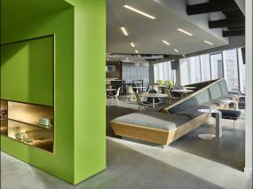 现代简约风格办公室走廊墙面设计效果图片